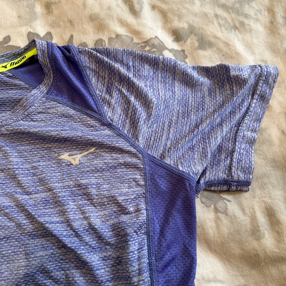 Mizuno women's running shirt - Picture 4 of 5